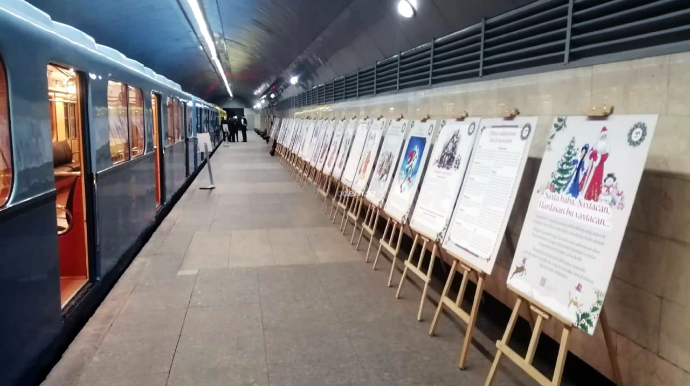 Bakı metrosunda retro vaqonlar nümayiş etdirilir - FOTOLAR 