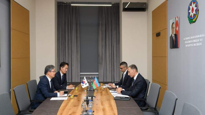 Баку и Сеул обсудили прямые авиарейсы и подготовку к заседанию совместной комиссии