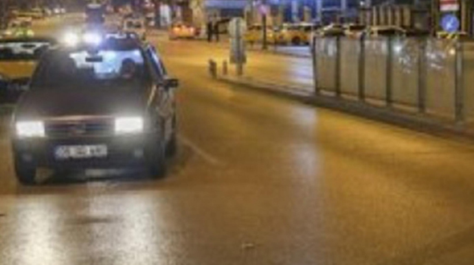 Sərxoş halda yola uzanan şəxsi maşın vurubsa sürücüyə niyə cinayət işi açılır? – Ekspertdən AÇIQLAMA 