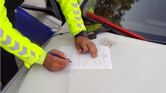 Qaydaları kobud şəkildə pozan 15 yaşlı gənc 4900 manat cərimələndi - VİDEO