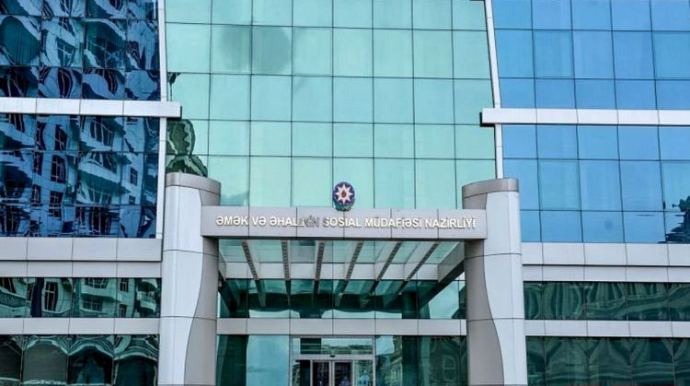 Gələn ilin qeyri-iş günləri açıqlanıb