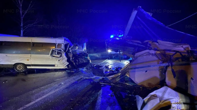 Hərbi və mülki avtobuslar toqquşdu – 6 ölü, 4 yaralı