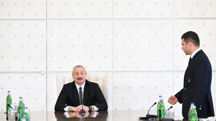 İlham Əliyev Minifutbol Federasiyasına 2 milyon manat ayırdı - SƏRƏNCAM