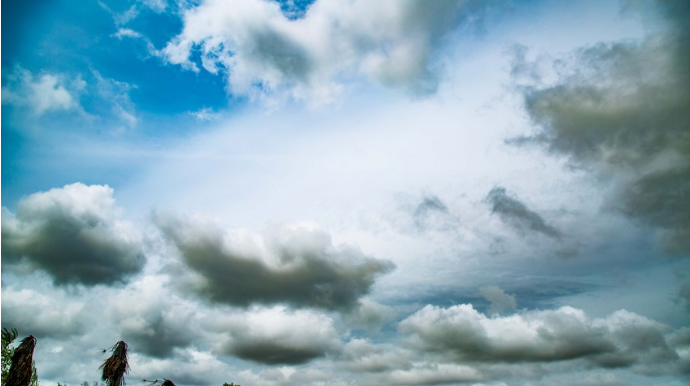 Sabah hava yağmursuz keçəcək, külək əsəcək