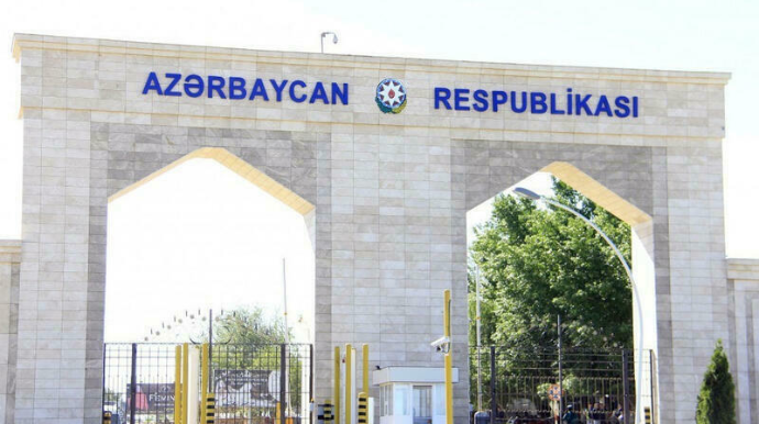 Bu şəxslər quru yolla sərhədi keçə bilər 