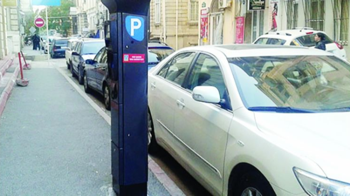 Bakıda gecikmiş islahat: Rəsmi ödənişli parklanma işləyəcəkmi? - VİDEO