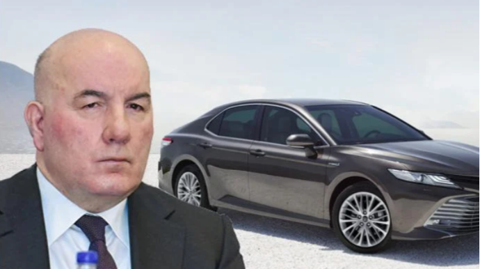 Mərkəzi Bankın sədri Elman Rüstəmov 73 minə “Toyota” alır 