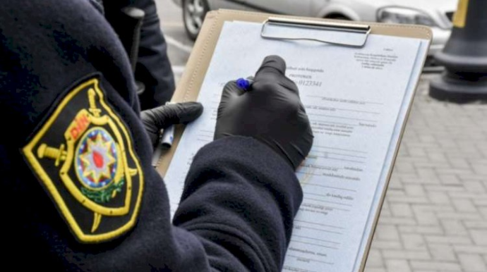 Bu şəxslər hərbi biletə görə cərimələnir 