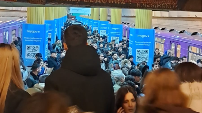 Metroda Yaşıl və Qırmızı xətlərdə yubanma aradan qaldırılıb - FOTOLAR 