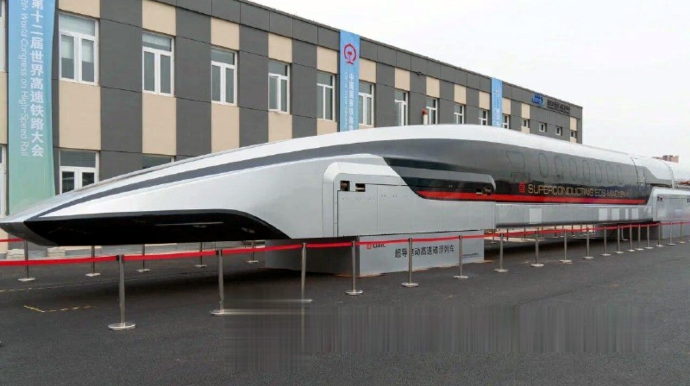 Təyyarə kimi qatar -  600 km/saat-a qədər sürətlənir - VİDEO 