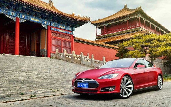 Çin "Tesla"nın elektrikli maşınlarını vergilərdən azad edib