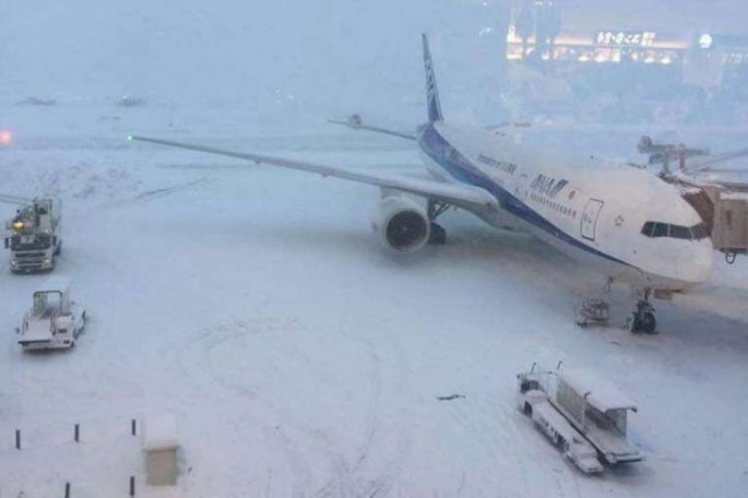 Şiddətli küləklərə görə 180-dən çox daxili aviareys təxirə salınıb