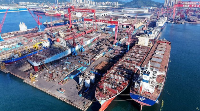 Çin dünyada ən böyük gəmiqayırma şirkətini yaradacaq