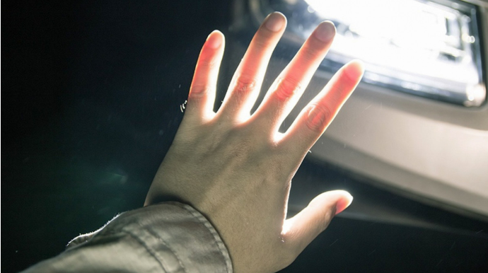 Bakıda gənc oğlanı avtomobil vurdu