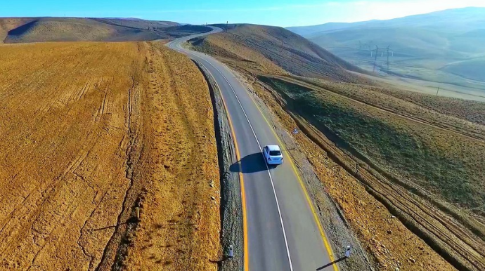 Qobustan rayonunun Ərəbqədim–Göydərə avtomobil yolu yenidən qurulub - FOTO
