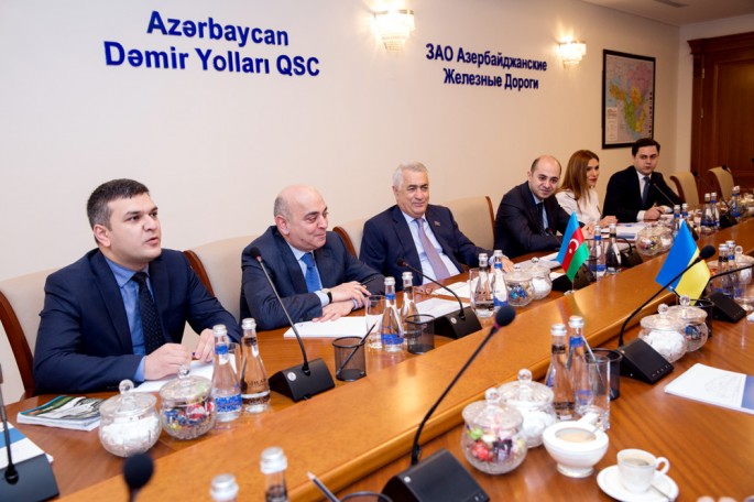 Azərbaycan və Ukrayna dəmiryolçularının Bakıda görüşü baş tutub - FOTO