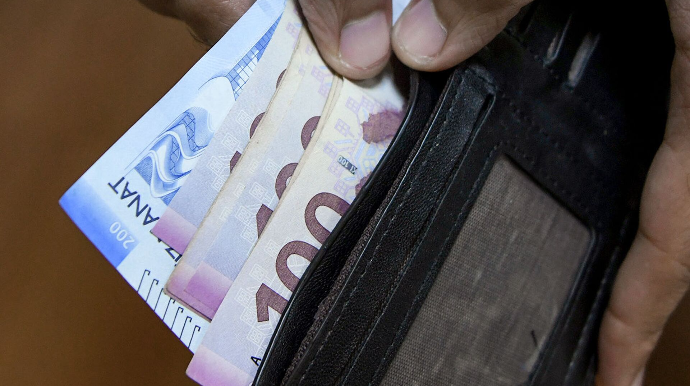 Ərinin 35 minini xərclədi - Tovuzda polisi ayağa qaldırdı