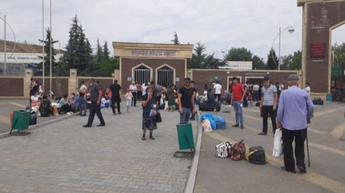 Gürcüstan azərbaycanlı vətəndaşlarını ölkəyə buraxmır  - FOTO