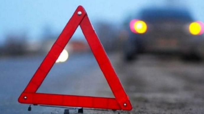 TIR toy karvanaındakı maşınla toqquşdu