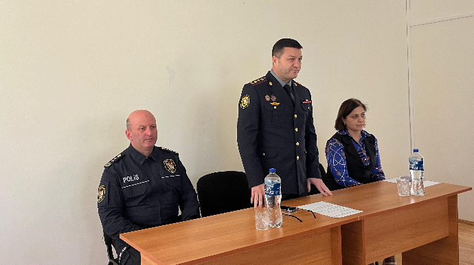 Polis Qubada gənclərlə maarifləndirici görüş keçirdi 