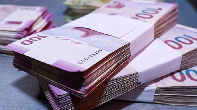 Sumqayıtda evdən 45 min manat oğurladılar 