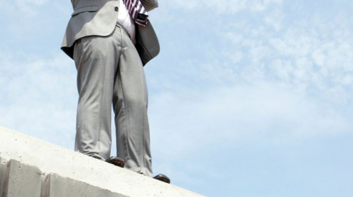 Yevlaxda özünü körpüdən atmaq istəyən şəxs fikrindən daşınıb