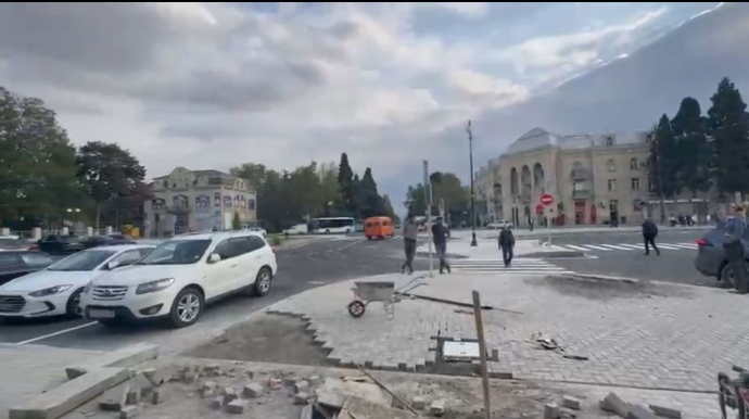 “BakuBus” avtobusları sabahdan fəaliyyətə başlayır - Gəncəlilərə ŞAD XƏBƏR   - VİDEO