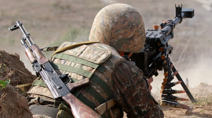 Ermənilər Laçında traktoru ATƏŞƏ TUTDU - FOTO 