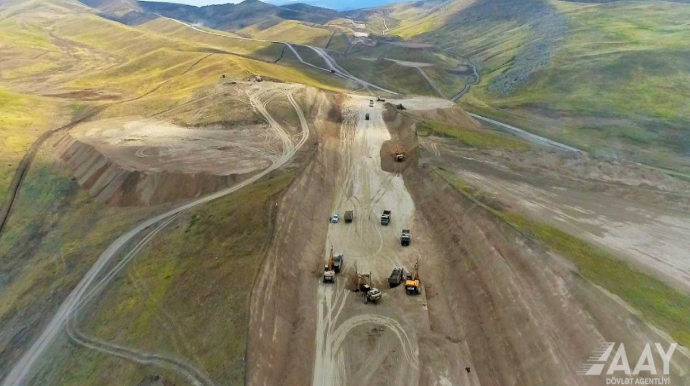 Ağdam-Füzuli  yolunun inşası sürətlə davam edir  - FOTO