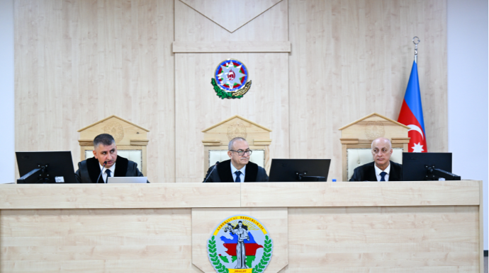 Əsirlərə işgəncə verməsi ilə bağlı sübutlar məhkəmədə nümayiş etdirilib - FOTOLAR 