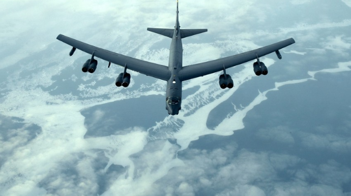 ABŞ B-52 bombardmançı təyyarələrini təkmilləşdirəcək 
