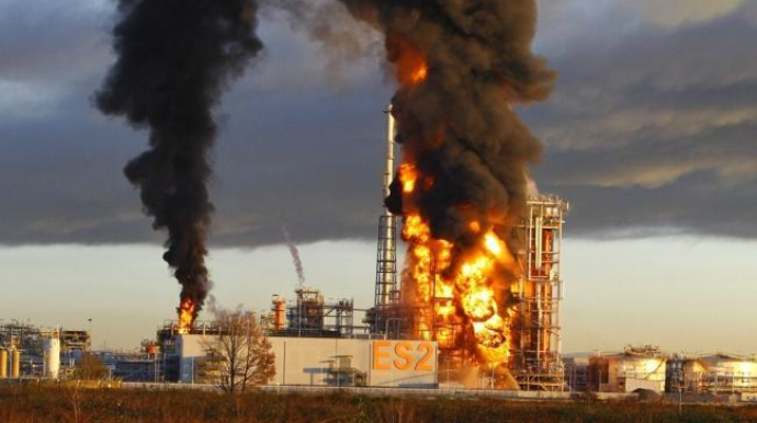 Bolqarıstanda silah zavodu partlayıb - Ölən var 