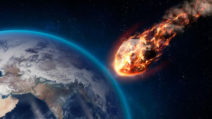 К Земле летит астероид больше пирамиды Хеопса: насколько он опасен 
