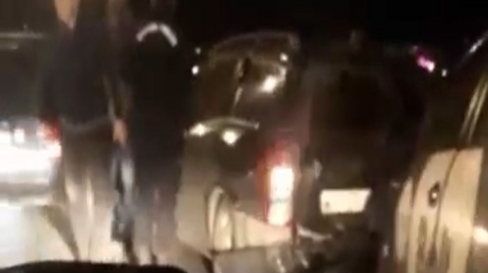 Günlük icarədə olan "Bolt" taksi qəza törətdi  - içərisində sərnişinlər olub  - VİDEO