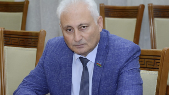 Prezidentdən deputatla bağlı - Sərəncam 