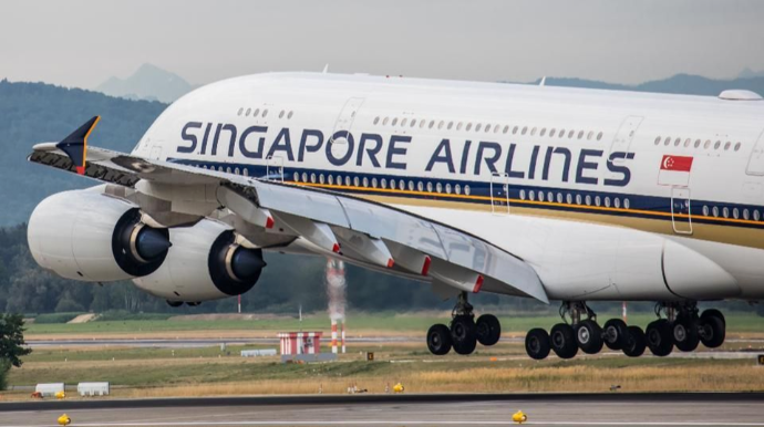 "Singapore Airlines" 6 mindən çox əməkdaşı ödənişsiz məzuniyyətə göndərib