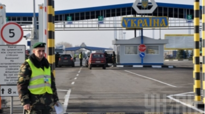 Rusiya-Ukrayna sərhədində gərginlik pik həddə çatdı