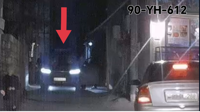 Qonaq gəldiyi evin qarşısında yolu kəsən sürücüdən ağlasığmaz hərəkət  - VİDEO