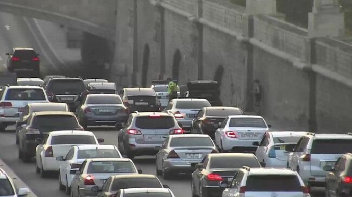 Bayramda bölgələrə səfər edəcək sürücülərə - MÜRACİƏT  - VİDEO