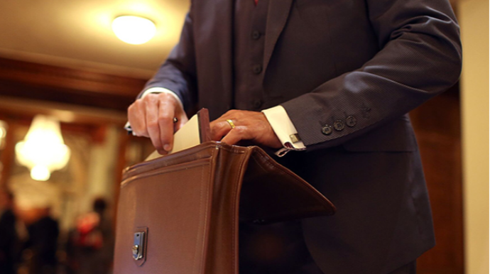 Yarım milyon mənimsəmişdi - 5 ilə cəmi 107 min​ini qaytardı 