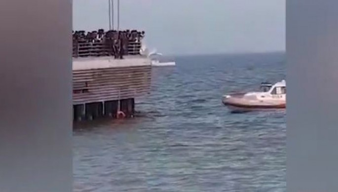 Bakı bulvarında intihar hadisəsi baş verib - VİDEO