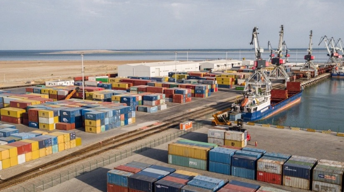 ADY: Bakı Limanında yükaşırmanın həcmi artdı - FOTO