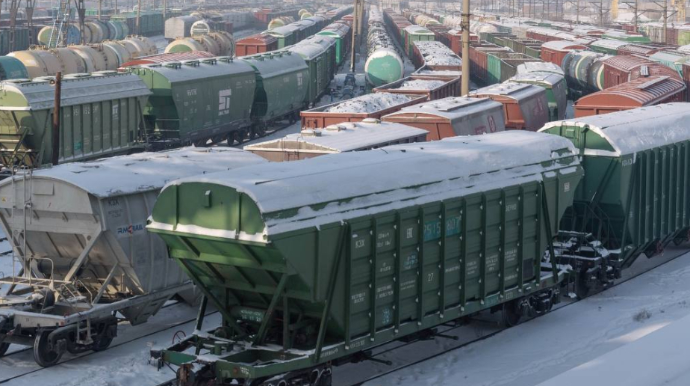 Qazaxıstanla Çin arasında dəmir yolu daşımalarının həcmi 18 faiz artıb 