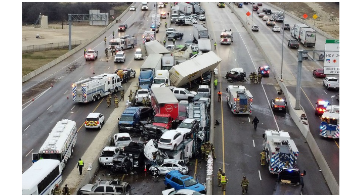 ABŞ-da 100-ə yaxın avtomobil toqquşub- ölənlər və xəsarət alanlar var   - YENİLƏNİB