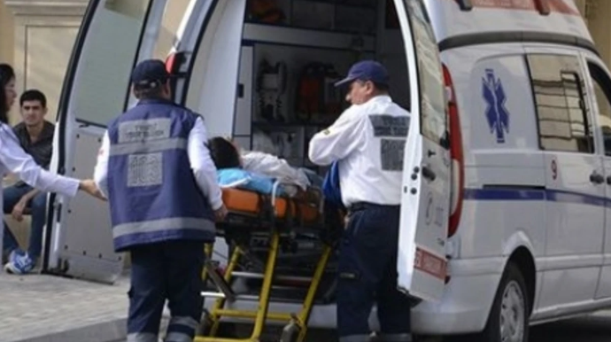 Paytaxt sakinini bıçaqlayan sabiq diplomat hakim qarşısında 