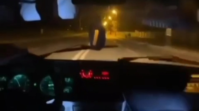 "Tofaş"la avtoxuliqanlıq edən sürücü həbs edildi - Vəsiqəsi əlindən alındı 