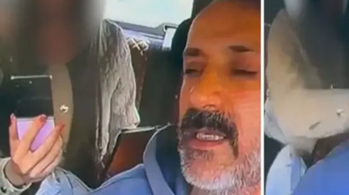 Qadın sərnişin gediş haqqı üstündə taksi sürücüsünün başına telefon çırpdı – ANBAAN VİDEO 