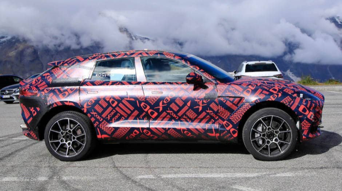 "Aston Martin DBX modeli S" indeksli “bərkgedən” versiyaya sahib olacaq