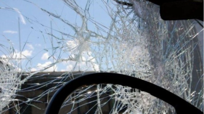 Bakıda nazirlik əməkdaşı qəzaya səbəb oldu 