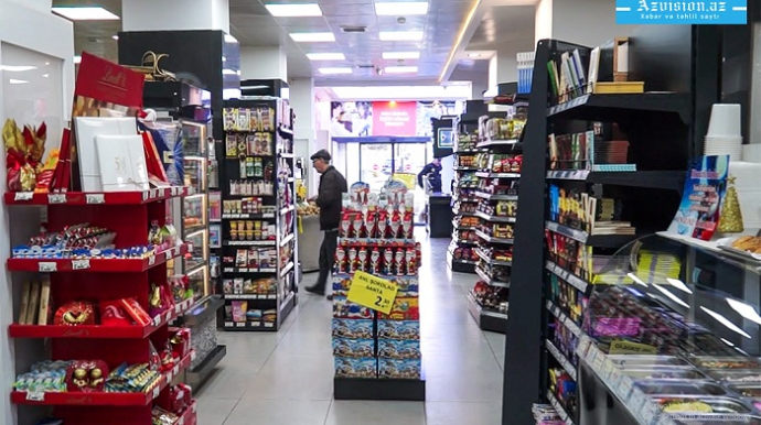 Bazarda yerləşən mağazadan ərzaq oğurlayan şəxs tutuldu